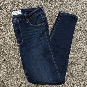 Hollister Women's Curvy High-Rise Jean Legging